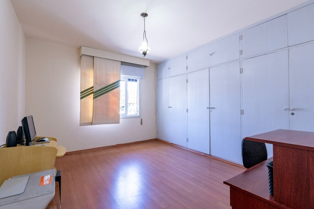 Casa, 3 quartos, 217 m² - Foto 1