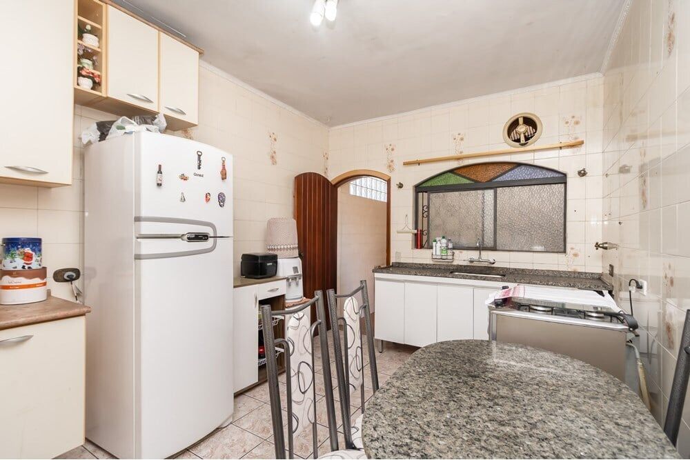 Casa à venda com 4 quartos, 280m² - Foto 4