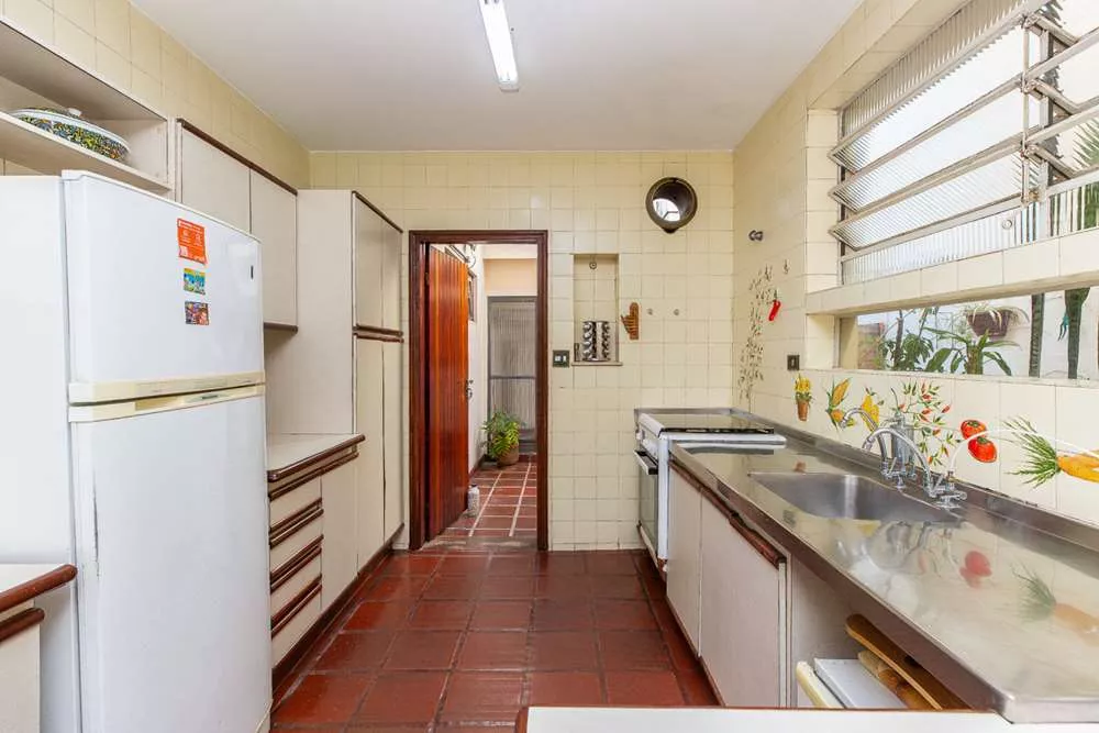 Casa, 3 quartos, 184 m² - Foto 2