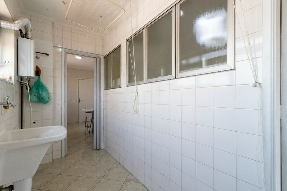 Apartamento à venda com 2 quartos, 87m² - Foto 2