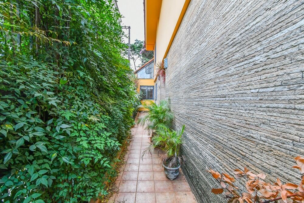 Casa, 4 quartos, 290 m² - Foto 11