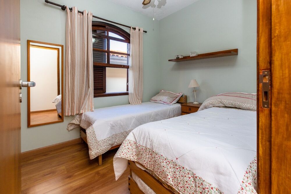Casa à venda com 4 quartos, 179m² - Foto 8