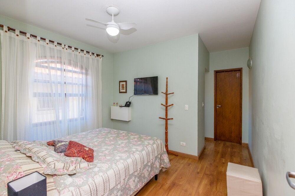 Casa à venda com 4 quartos, 179m² - Foto 5