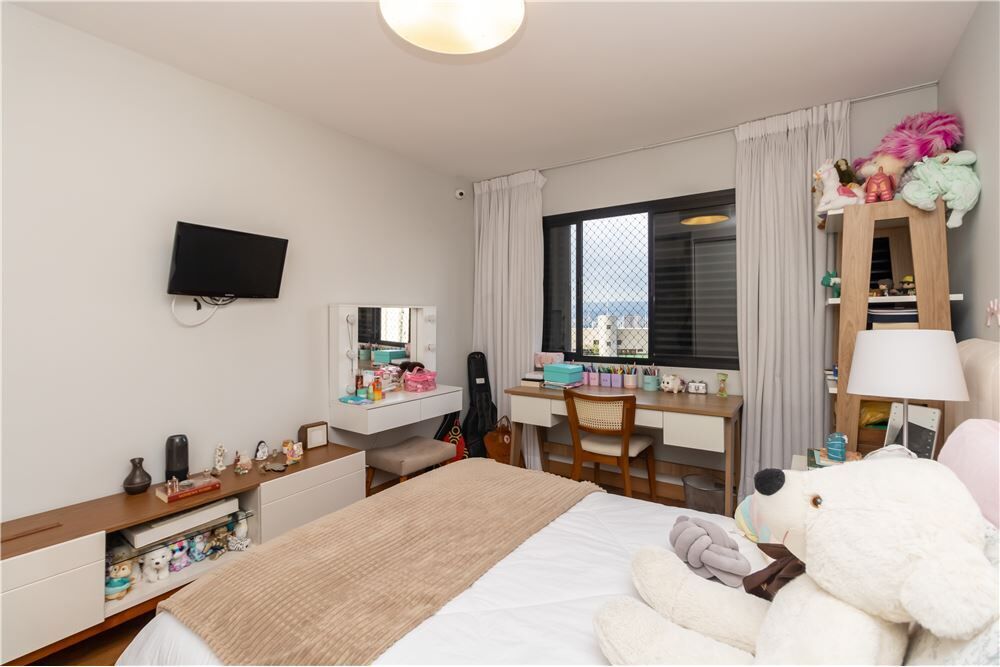 Apartamento, 3 quartos, 222 m² - Foto 11