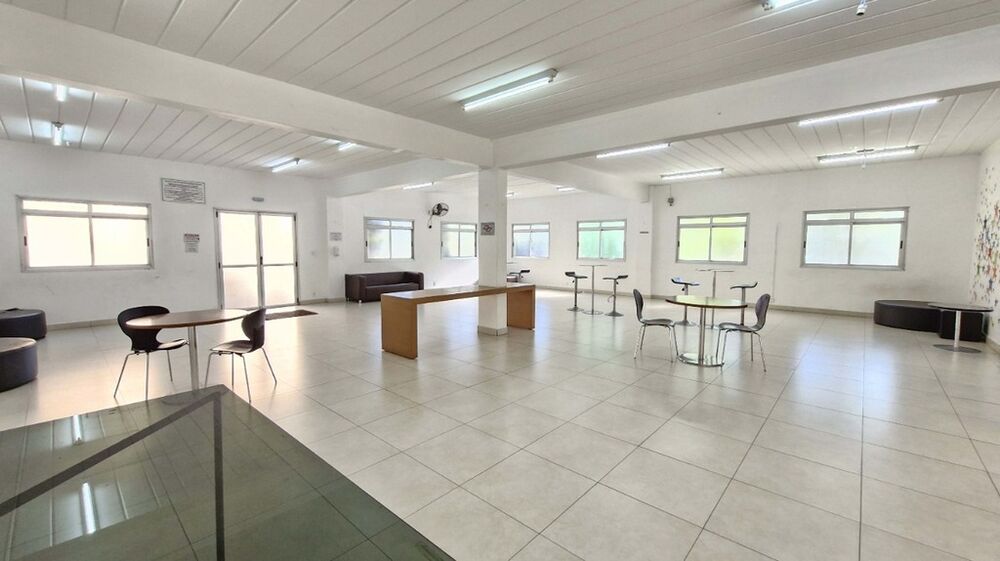 Apartamento à venda com 3 quartos, 68m² - Foto 3