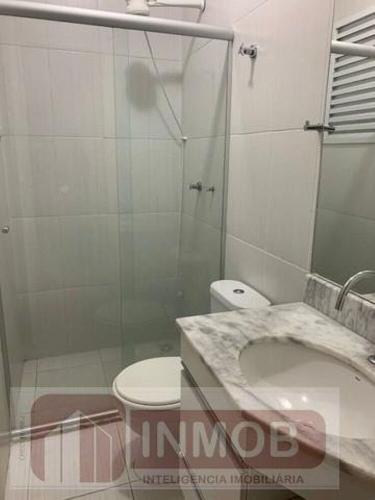 Apartamento à venda com 2 quartos, 72m² - Foto 4