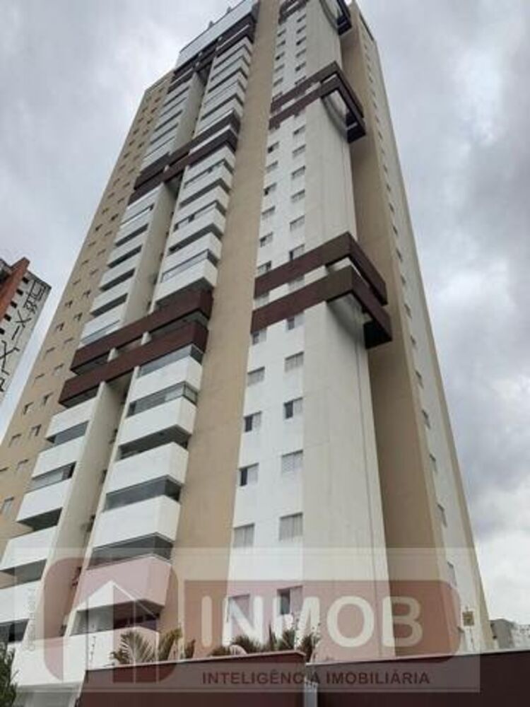 Apartamento à venda com 2 quartos, 72m² - Foto 1