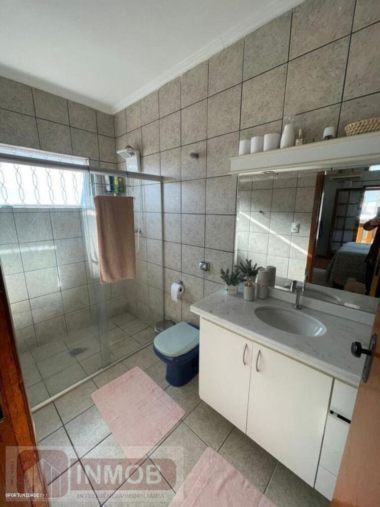 Casa de Condomínio à venda com 4 quartos, 200m² - Foto 5