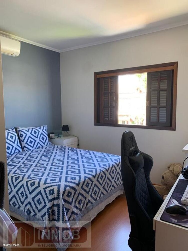 Casa de Condomínio à venda com 4 quartos, 200m² - Foto 6