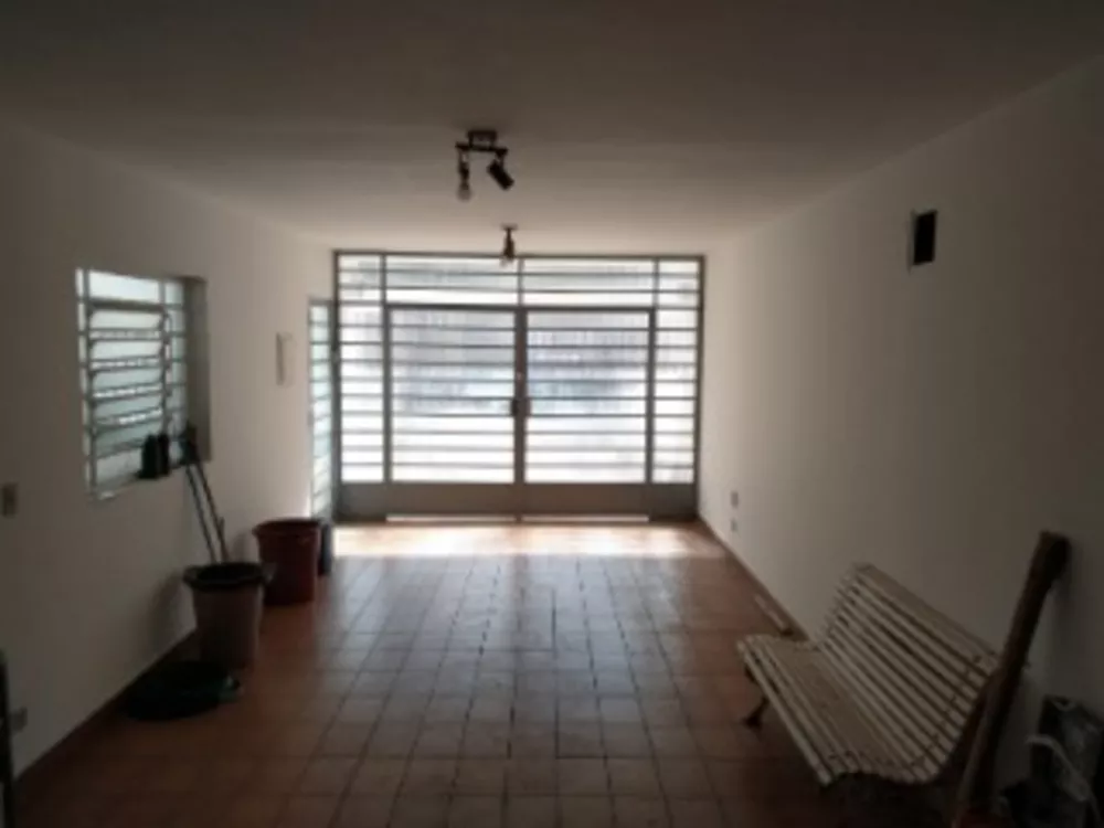 Casa à venda e aluguel com 4 quartos, 276m² - Foto 3