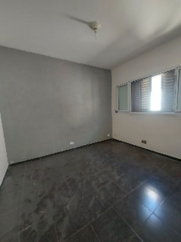 Casa à venda com 3 quartos, 170m² - Foto 8