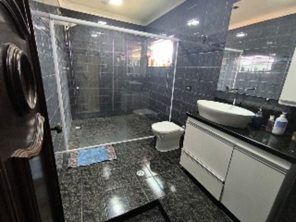 Casa, 3 quartos, 230 m² - Foto 3