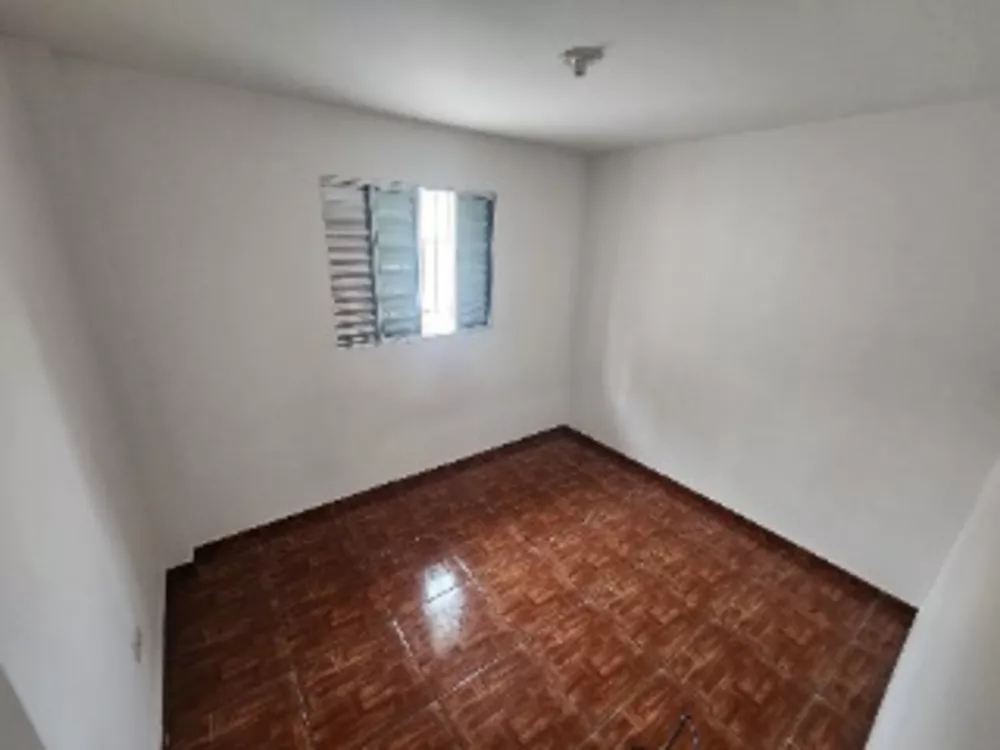 Casa à venda com 3 quartos, 120m² - Foto 3