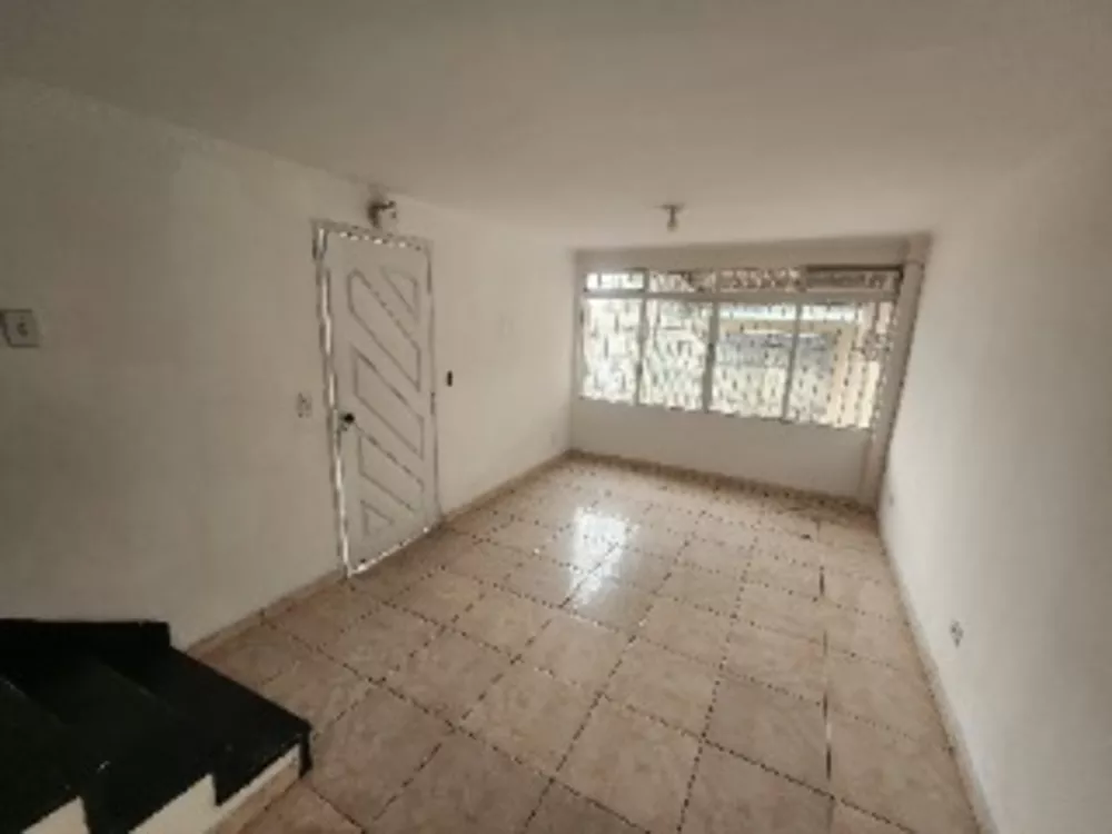 Casa à venda com 3 quartos, 120m² - Foto 1