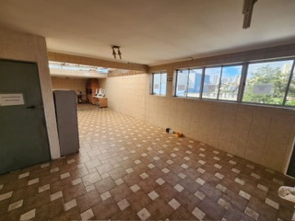 Casa para alugar com 4 quartos, 349m² - Foto 13