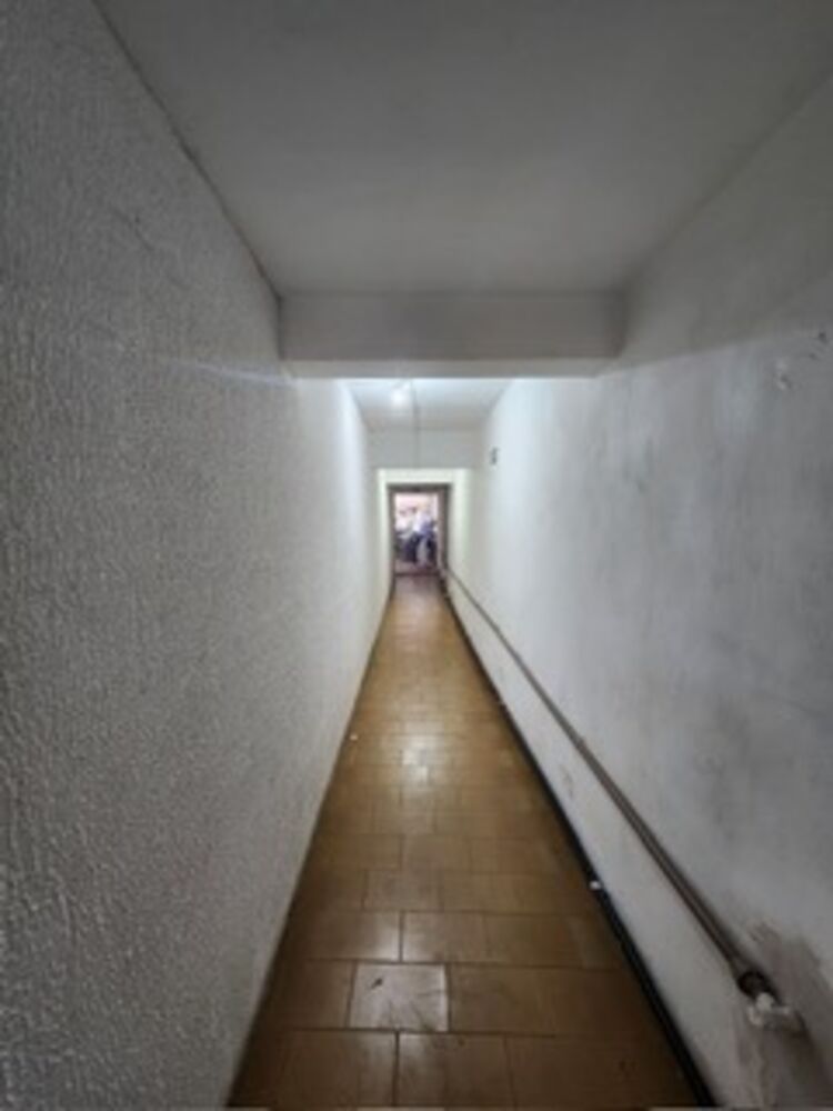 Casa para alugar com 4 quartos, 349m² - Foto 11