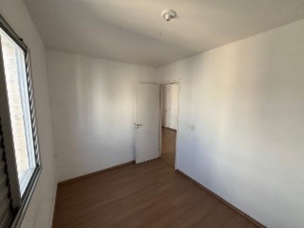 Apartamento à venda com 2 quartos, 47m² - Foto 3
