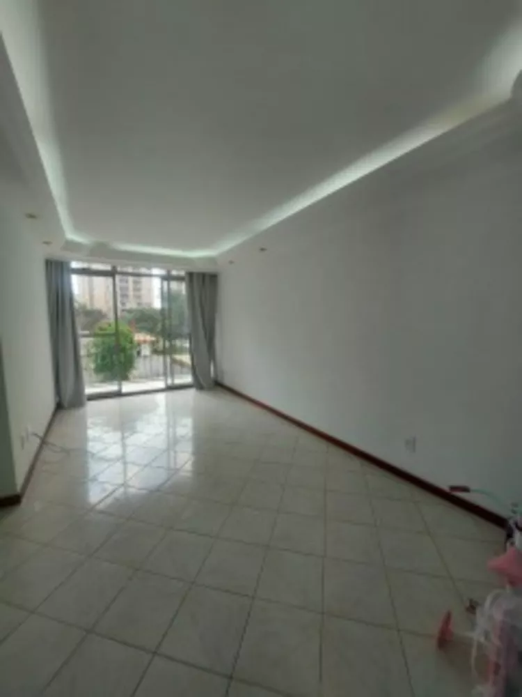 Apartamento à venda com 2 quartos, 59m² - Foto 1