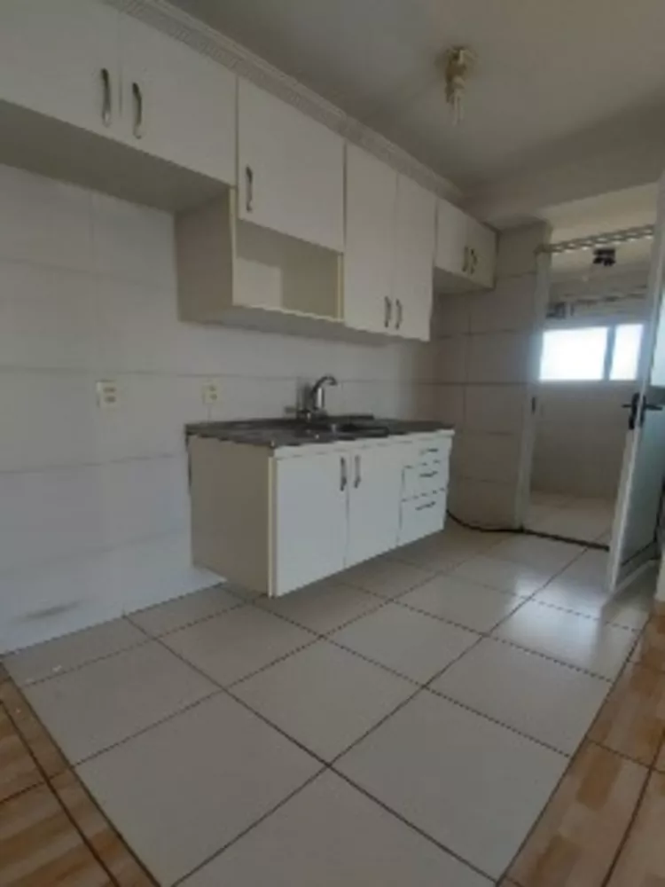 Apartamento à venda com 3 quartos, 62m² - Foto 4