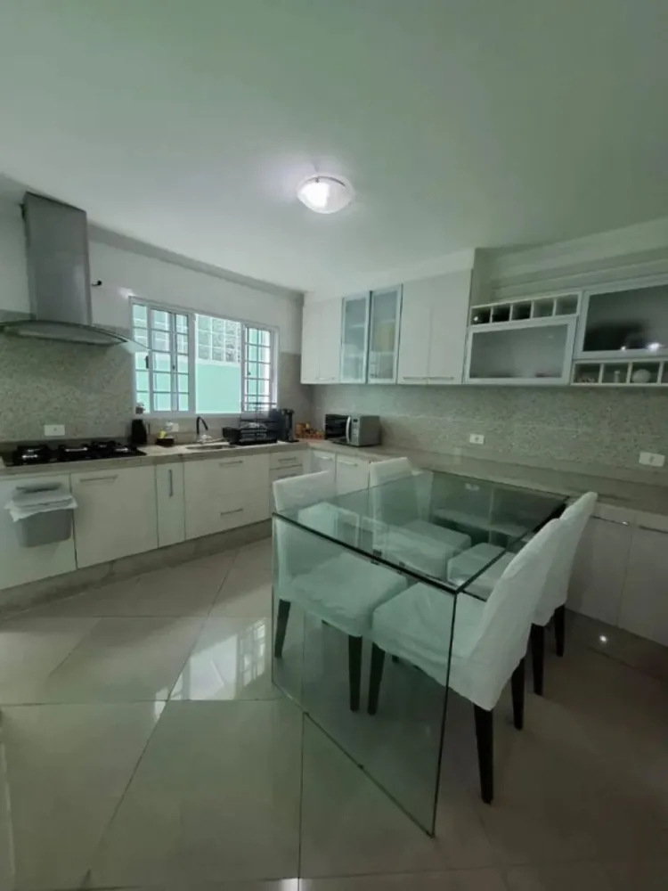 Casa, 3 quartos, 108 m² - Foto 1