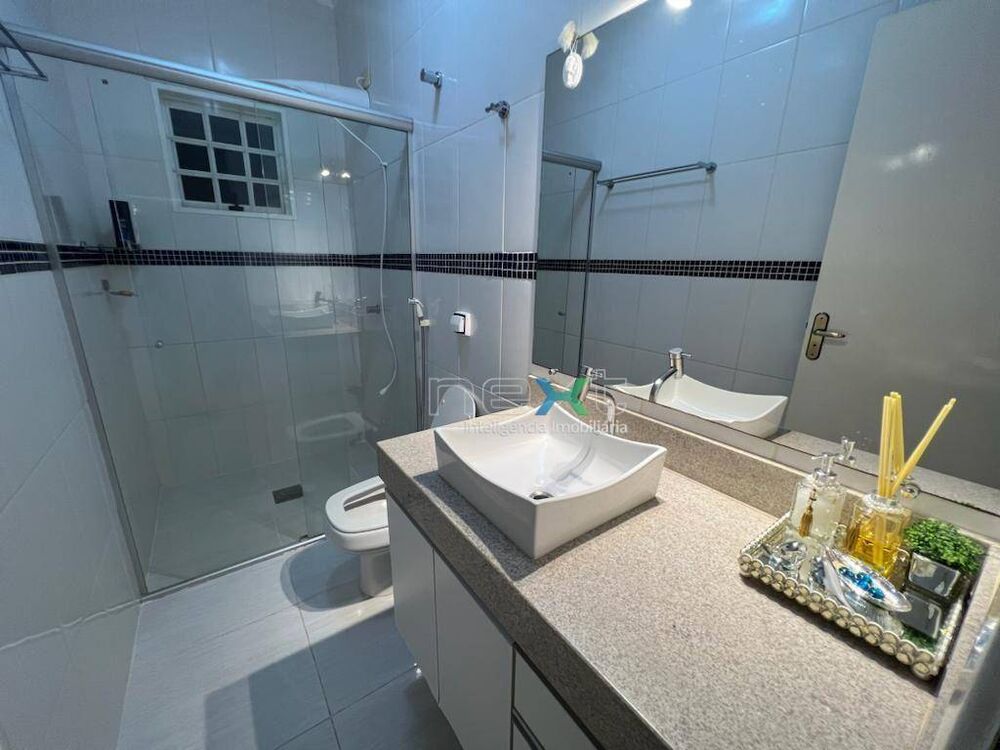 Casa, 4 quartos, 220 m² - Foto 16