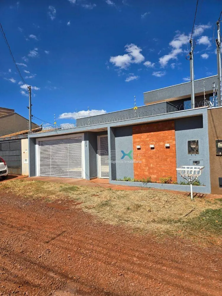 Casa, 3 quartos, 123 m² - Foto 1