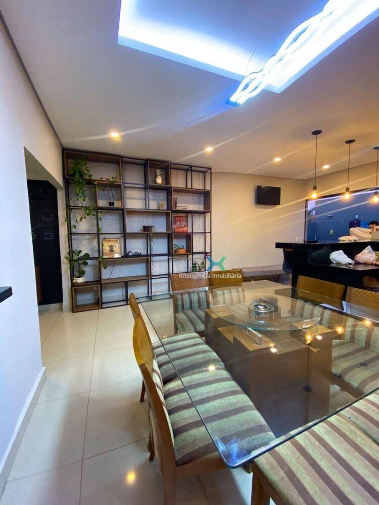 Casa, 3 quartos, 200 m² - Foto 12