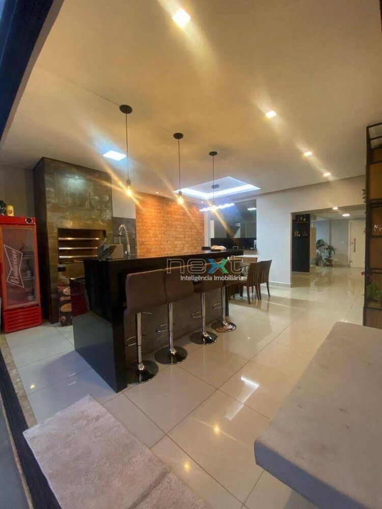 Casa, 3 quartos, 200 m² - Foto 9