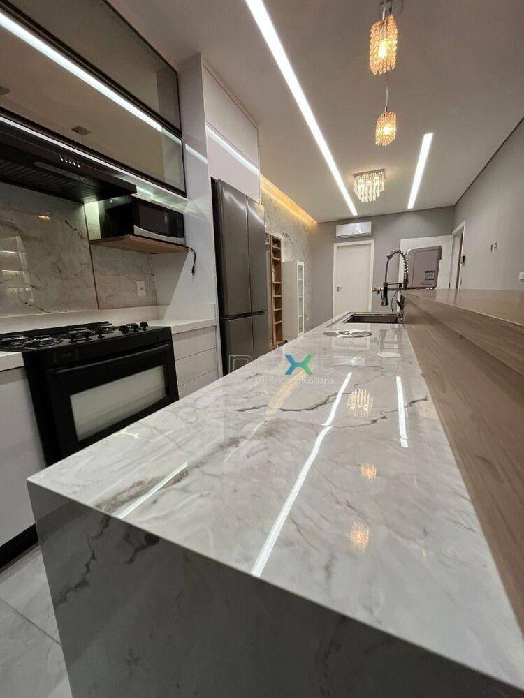 Casa, 4 quartos, 194 m² - Foto 8