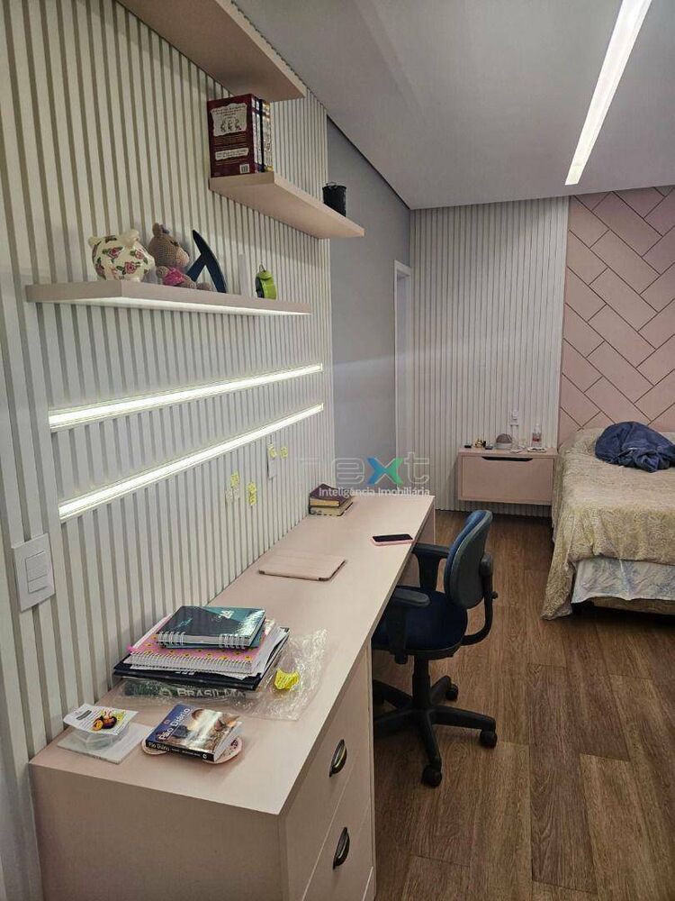 Casa, 4 quartos, 194 m² - Foto 17