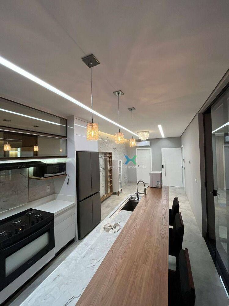 Casa, 4 quartos, 194 m² - Foto 5