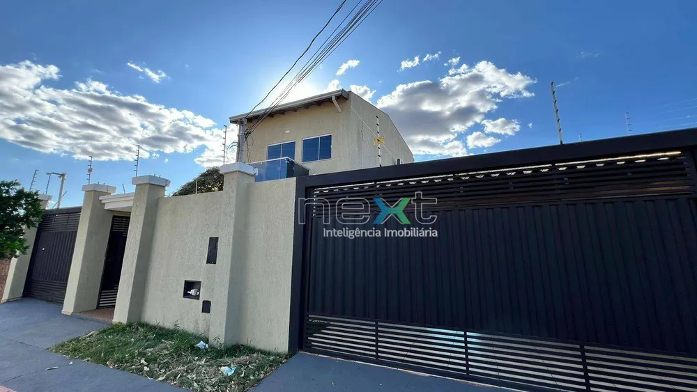 Sobrado, 4 quartos, 356 m² - Foto 2