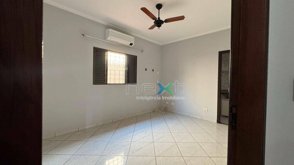 Casa à venda com 3 quartos, 127m² - Foto 8