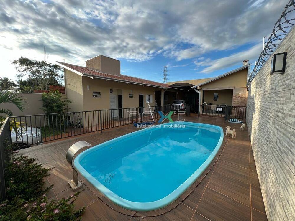 Casa, 2 quartos, 187 m² - Foto 1