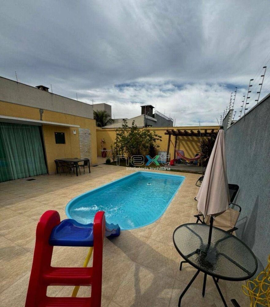 Casa, 3 quartos, 220 m² - Foto 14