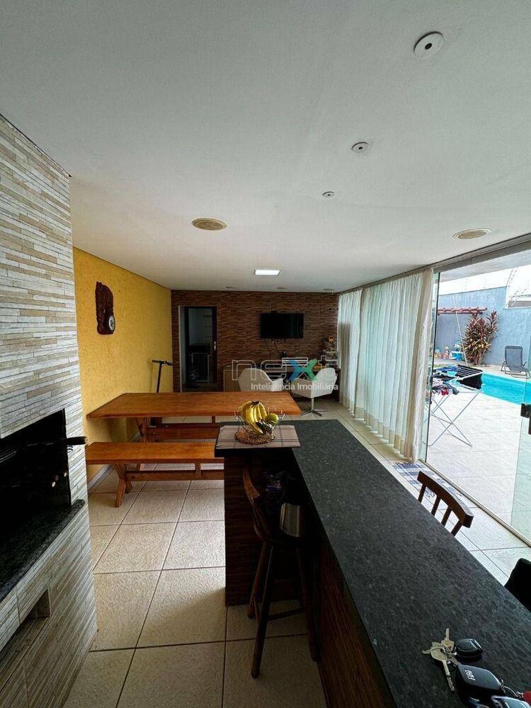 Casa, 3 quartos, 220 m² - Foto 10