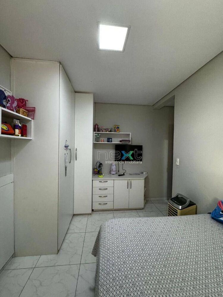Casa, 3 quartos, 220 m² - Foto 4