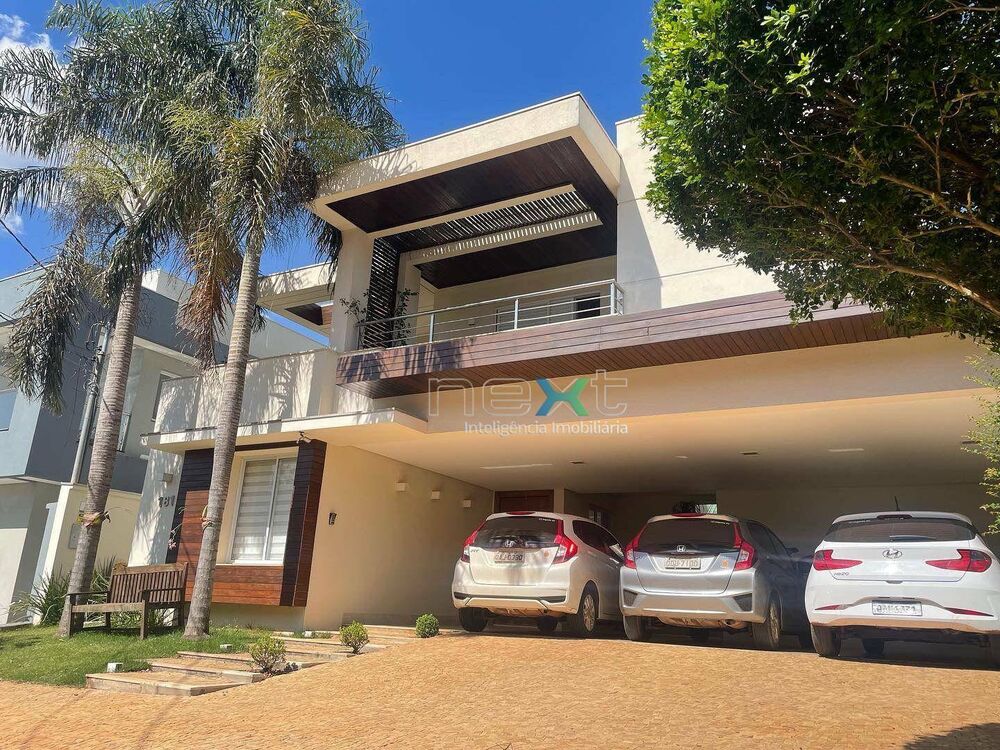 Sobrado, 3 quartos, 415 m² - Foto 1
