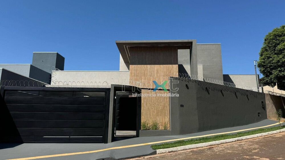 Casa, 3 quartos, 171 m² - Foto 1