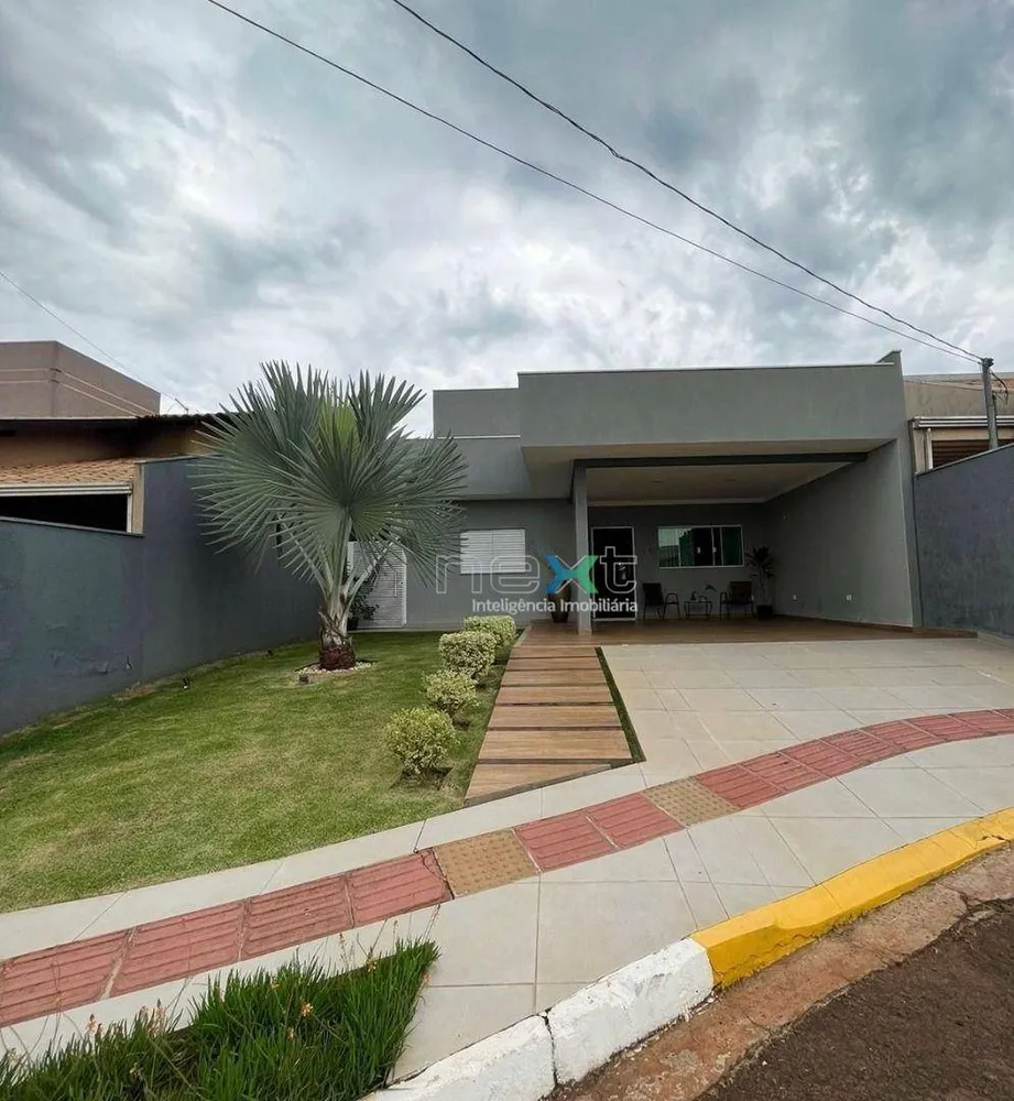 Casa, 3 quartos, 138 m² - Foto 1