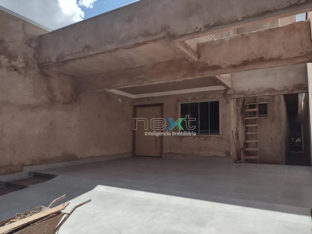 Casa, 4 quartos, 235 m² - Foto 3