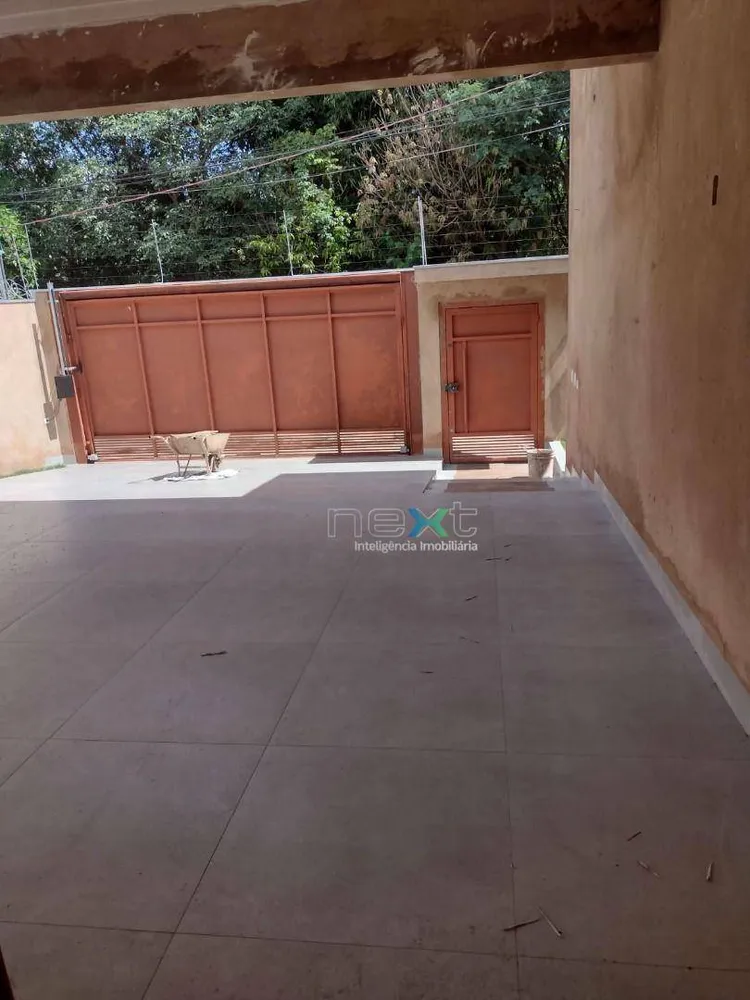 Casa, 4 quartos, 235 m² - Foto 4