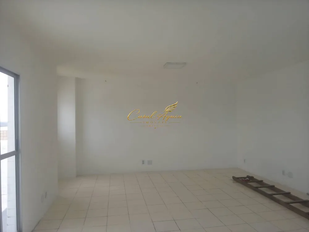 Cobertura, 3 quartos, 231 m² - Foto 3