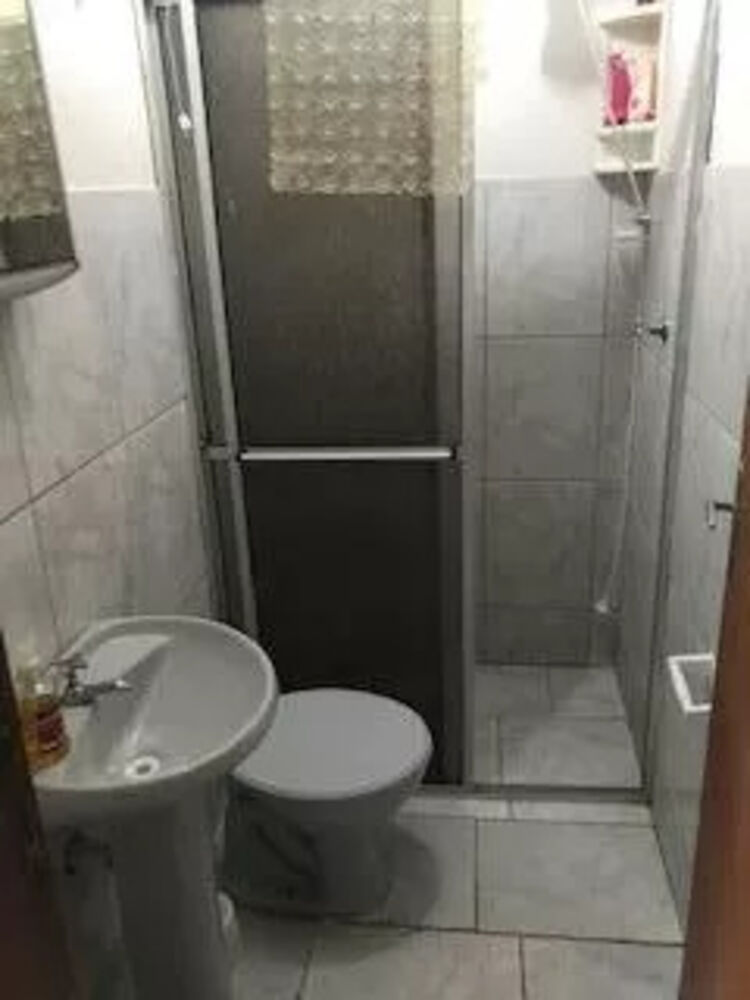Casa à venda com 3 quartos, 37m² - Foto 2