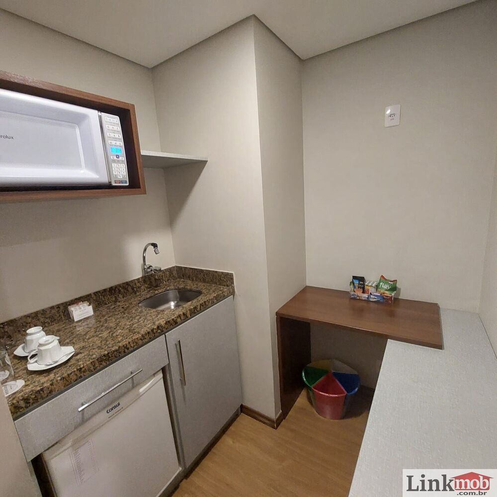 Apartamento à venda com 1 quarto, 50m² - Foto 4
