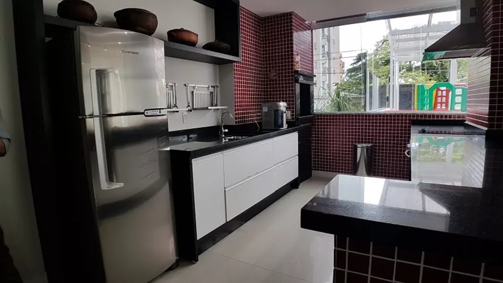 Apartamento à venda com 3 quartos, 92m² - Foto 4