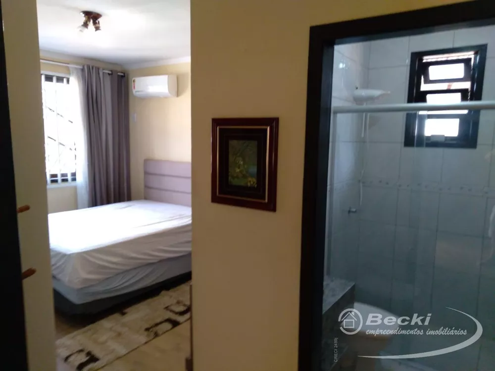 Casa, 3 quartos, 151 m² - Foto 2