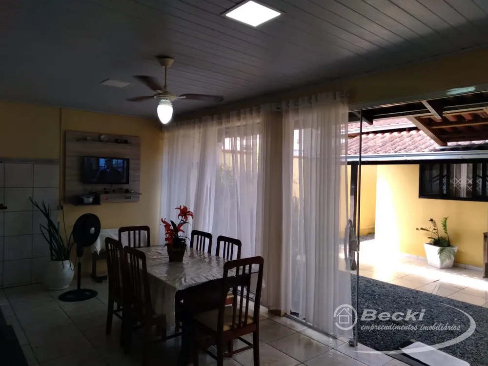 Casa, 3 quartos, 151 m² - Foto 11