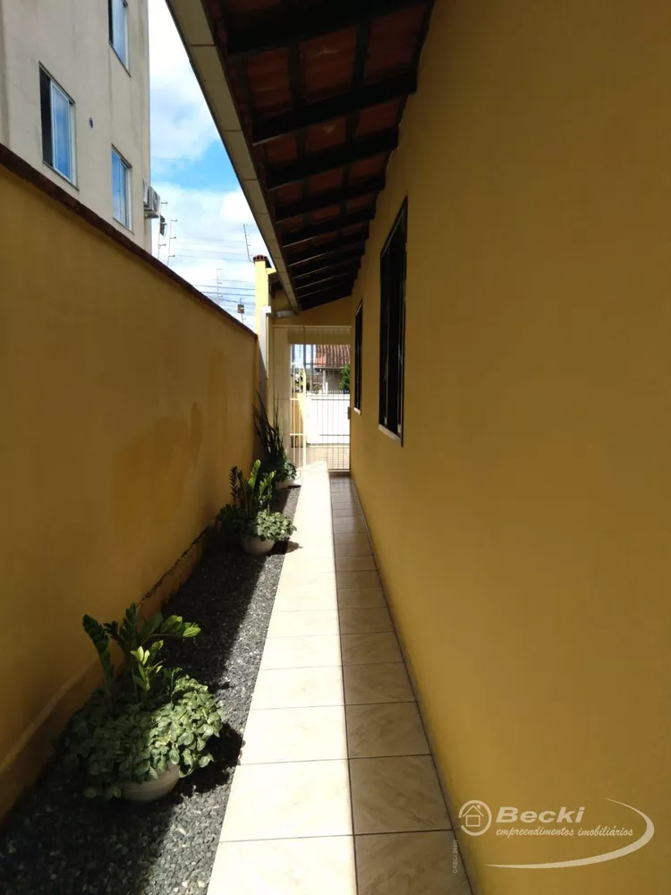 Casa, 3 quartos, 151 m² - Foto 1