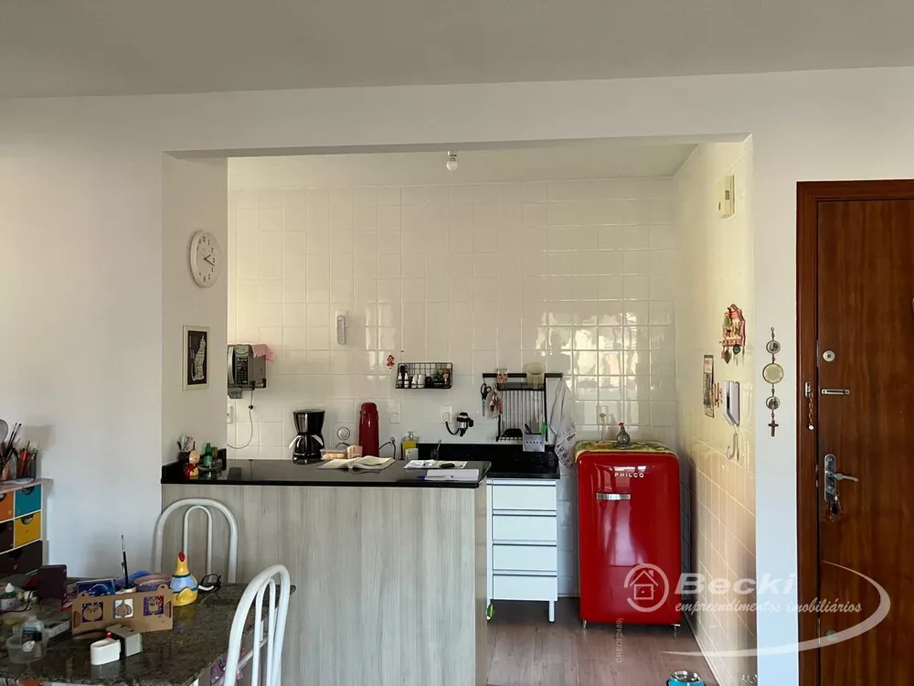 Apartamento à venda com 3 quartos, 57m² - Foto 3